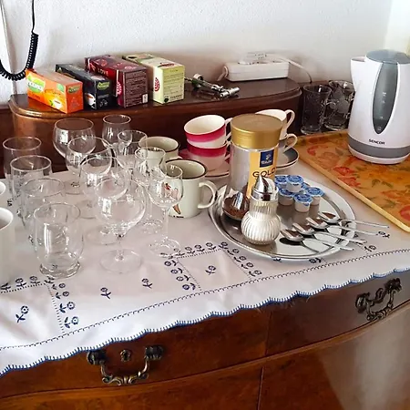Pod Strani Летний дом