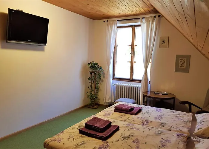 Pod Strani Teleci